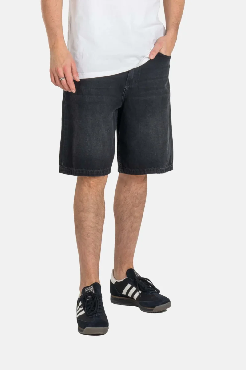 reell bermuda bolt faded black