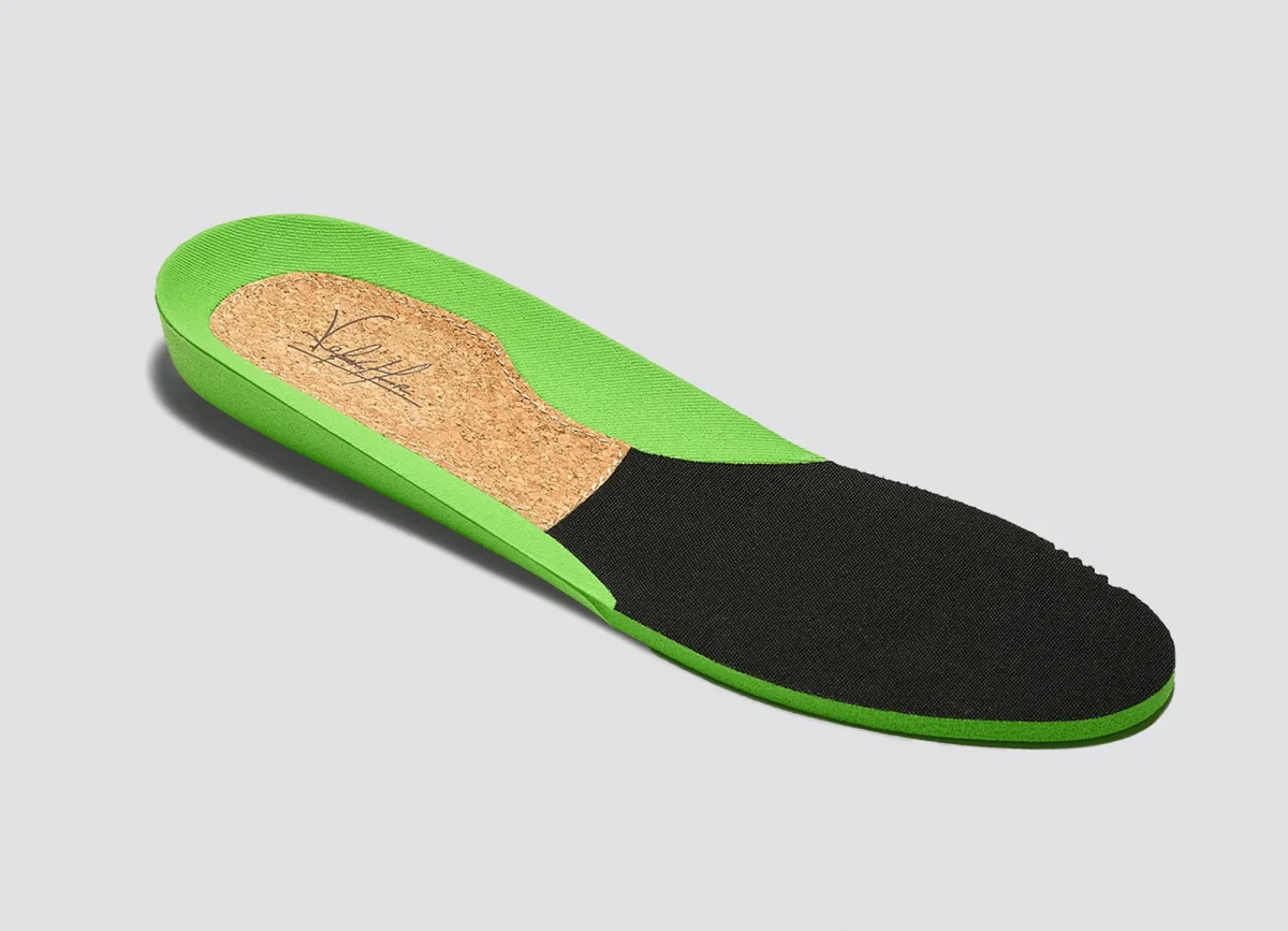 cariuma zapatilla t 20 pro black suede and mesh - Imagen 7