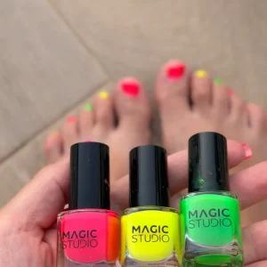 3 PINTAUÑAS NEON MAGIC STUDIO