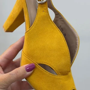 R172 - SANDALIA TACON 36/41