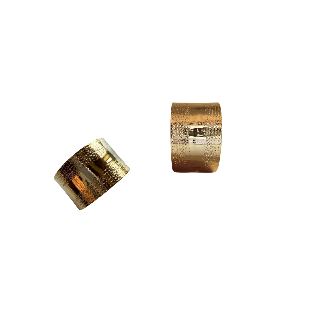 Brazalete dorado ancho